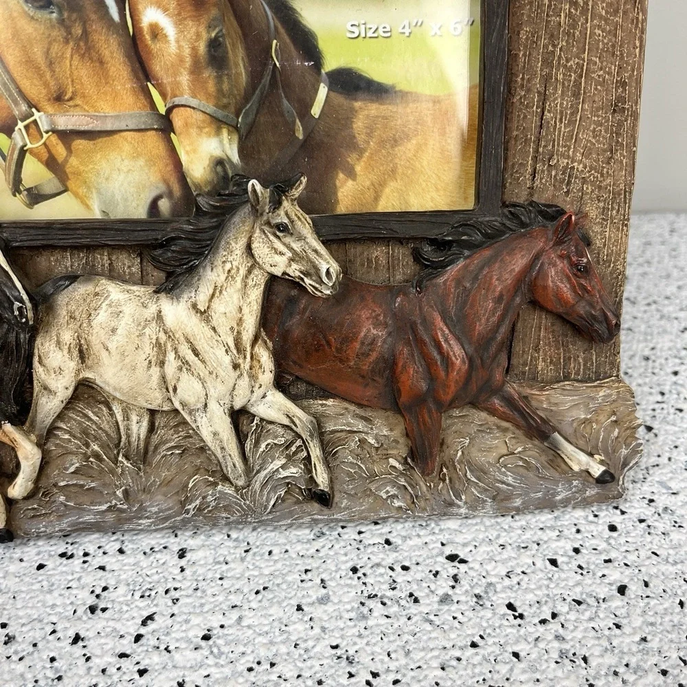 Rivers Edge Horse Farm‎ Resin Picture Frame 4x6 Photo Ranch Cottagecore